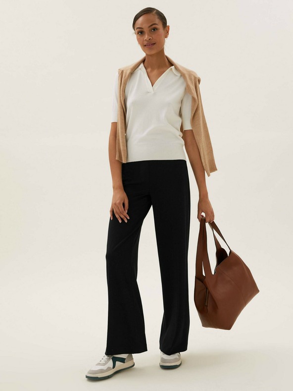 Marks & Spencer Nohavice