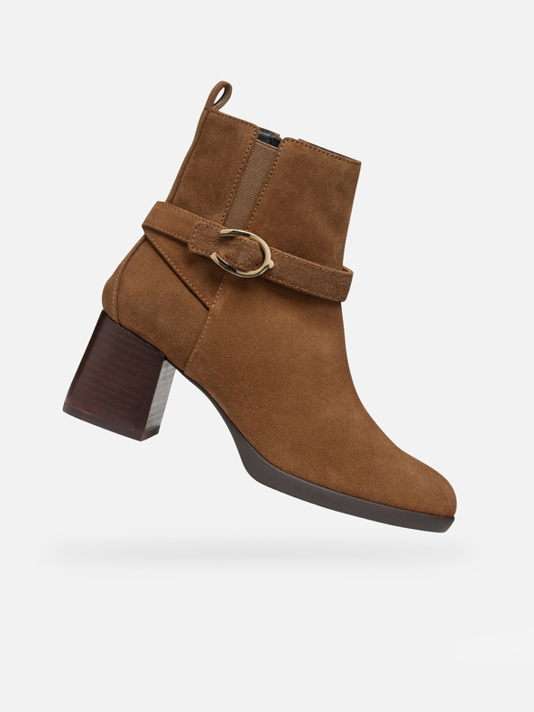 Geox Hnedé dámske členkové topánky Geox Walk Pleasure 55