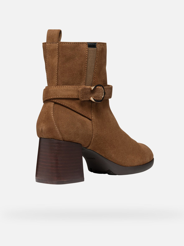 Geox Hnedé dámske členkové topánky Geox Walk Pleasure 55