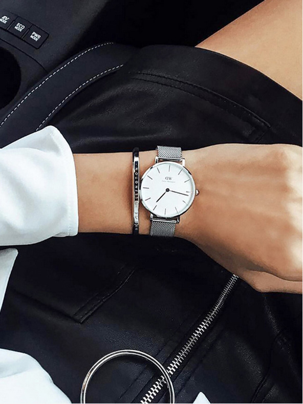 Daniel Wellington Petite Sterling Hodinky