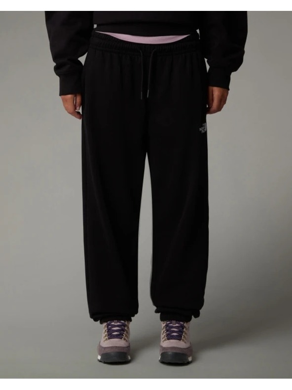 The North Face Dámske čierne tepláky The North Face Essential Jogger