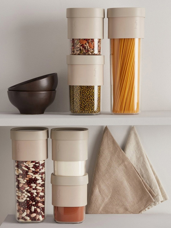 Lékué Svetlomodrá súprava kontajnerov na skladovanie suchých potravín Lékué Flip Storage (M)