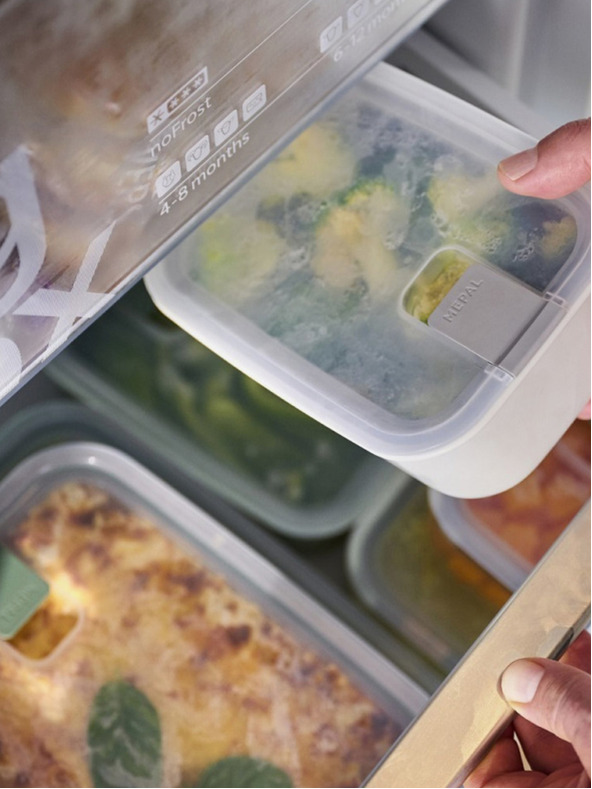 Mepal Biely box na potraviny Mepal EasyClip 1500 ml