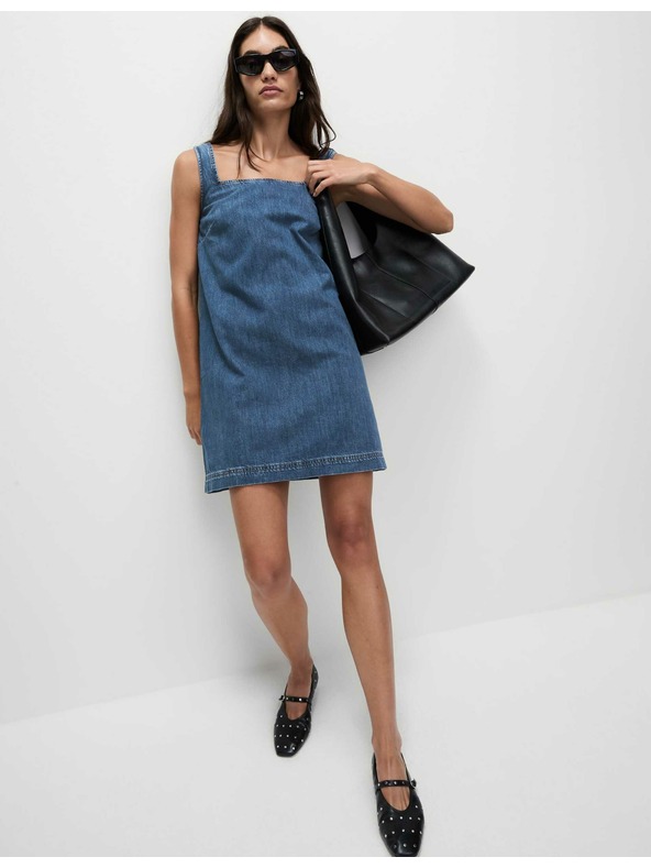 Marks & Spencer Splývavé džínsové mini šaty z čistej bavlny Marks & Spencer námornícka modrá