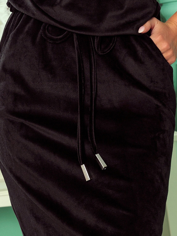 numoco Športové šaty so zaväzovaním a vreckami - velúr - čierne Numoco