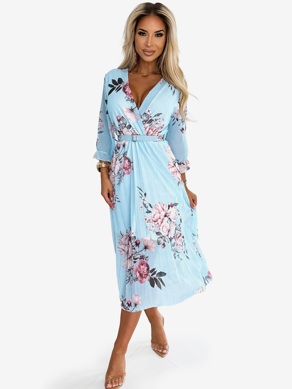 numoco Plisované midi šaty s výstrihom a opaskom - ruža na modrom pozadí Numoco YUNA