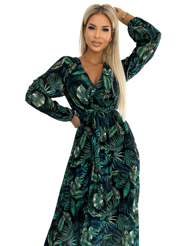 numoco Plisované šifónové dlhé šaty s výstrihom, dlhými rukávmi a opaskom - zelené listy Numoco