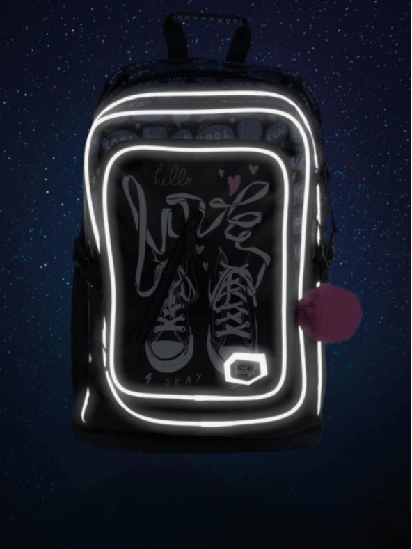 BAAGL  Čierny školský batoh Cubic Sneakers Baagl