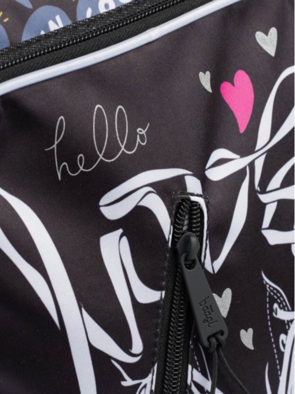 BAAGL  Čierny školský batoh Cubic Sneakers Baagl