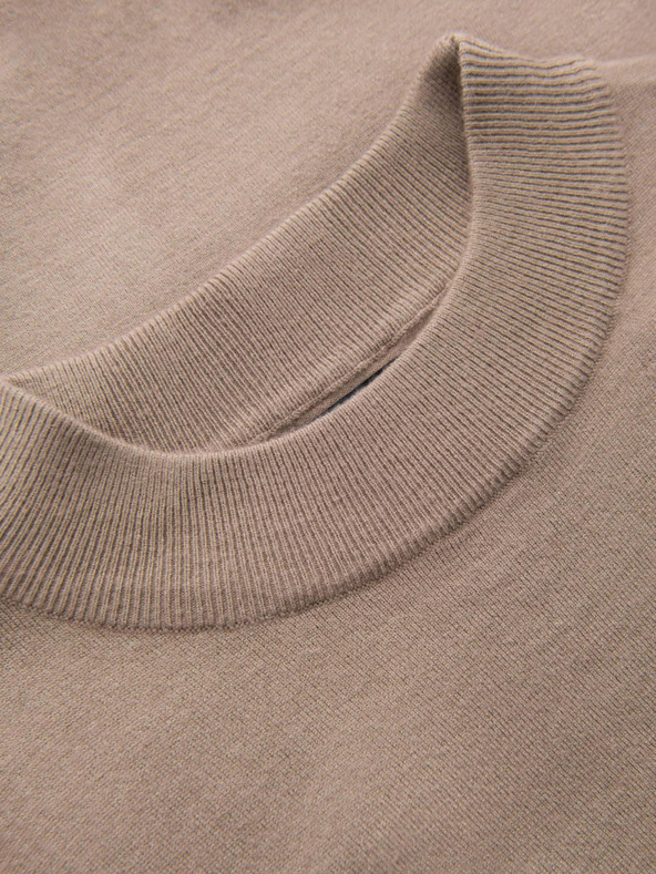 Ombre Clothing Pánsky pletený polovičný rolák s viskózou - tmavobéžový V3 OM-SWTN-0125 Oblečenie Ombre