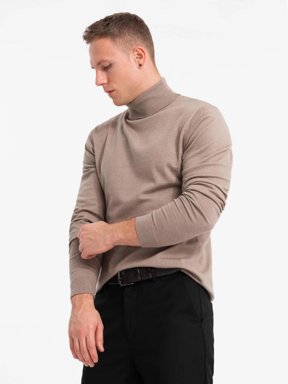 Ombre Clothing Pánsky pletený rolák s viskózou - tmavobéžový V3 OM-SWTN-0127 Ombre Clothing
