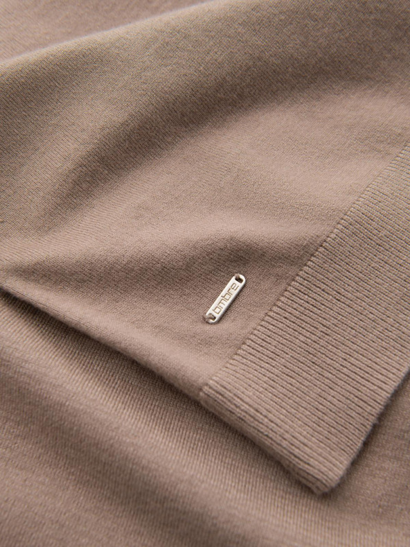Ombre Clothing Pánsky pletený rolák s viskózou - tmavobéžový V3 OM-SWTN-0127 Ombre Clothing
