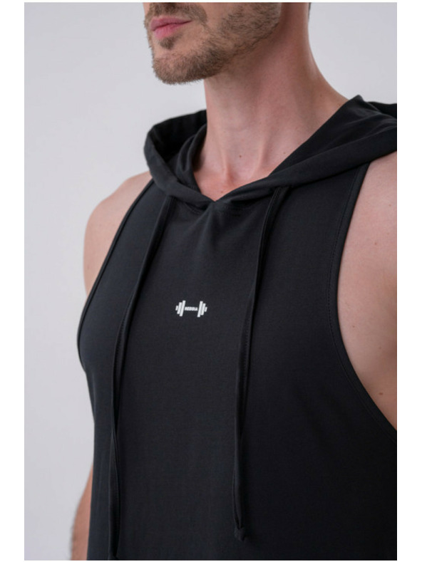 Nebbia Fitness tielko s kapucňou 323 Black Nebbia