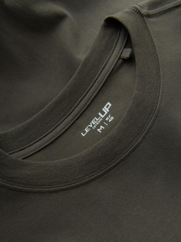 Ombre Clothing Pánske bavlnené tričko LOOSE FIT s dlhým rukávom a okrúhlym výstrihom - sivozelené V3 OM-LSBC-0129 Ombre Clothing