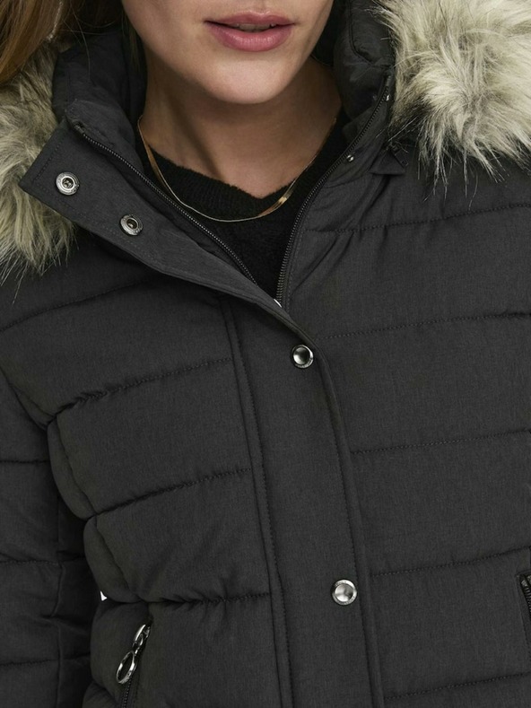 ONLY Čierna dámska zimná prešívaná bunda ONLY New Luna