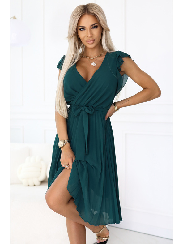 numoco 374-8 POLINA Plisované šaty s výstrihom a volánmi - zelené
