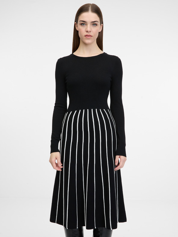 Orsay Čierne dámske šaty ku kolenám ORSAY