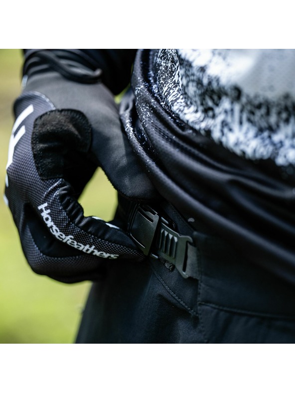 Horsefeathers Stoker cyklistické nohavice - čierne HORSEFEATHERS