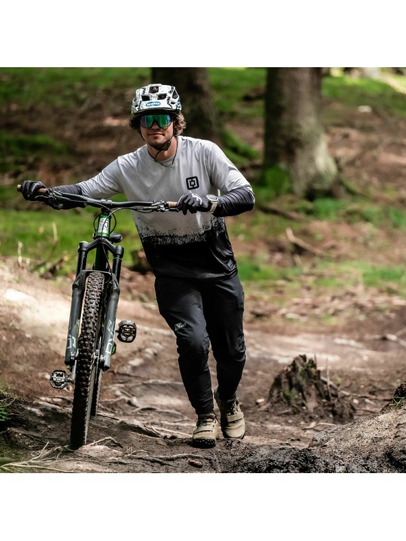 Horsefeathers Stoker cyklistické nohavice - čierne HORSEFEATHERS