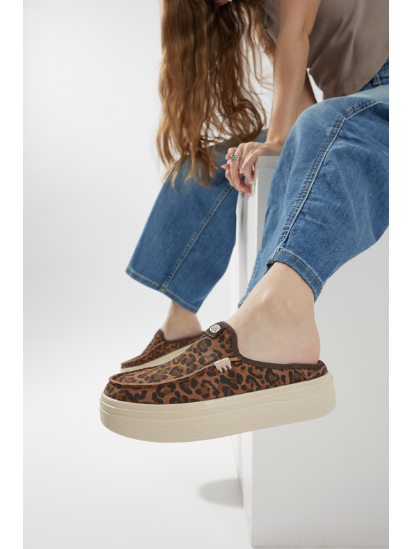 Hey Dude Dámske papuče na platforme s leopardím vzorom Hey Dude