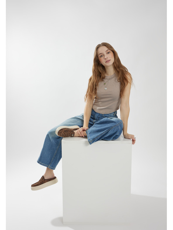 Hey Dude Dámske papuče na platforme s leopardím vzorom Hey Dude