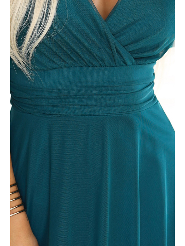 numoco 562-4 NASTIA Dlhé šaty s výstrihom a krátkym rukávom - zelené