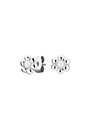 Rosefield Rosefield náušnice v striebornej farbe Daisy Flower Studs JEDFS-J671