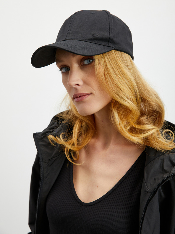 ZOOT.lab Čierna dámska čiapka ZOOT.lab Spring