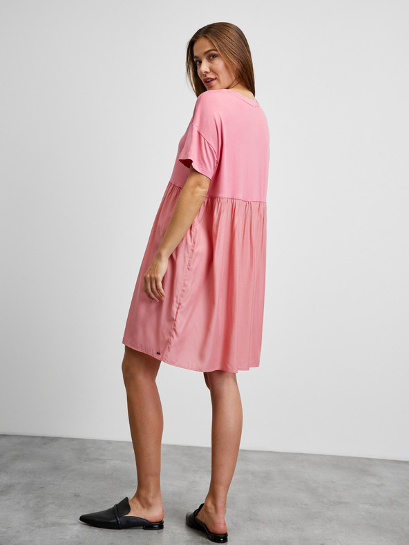 ZOOT.lab Ružové základné šaty ZOOT.lab Vega