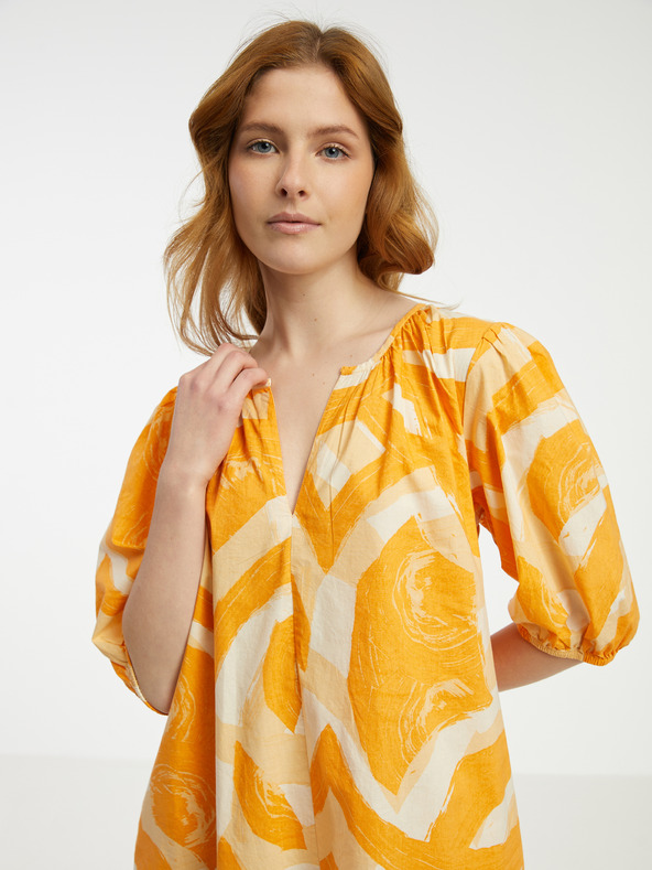 Fransa Bielo-oranžové dámske vzorkované šaty Fransa