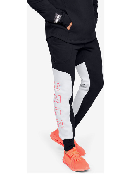 Under Armour Pánske tepláky Under Armour Moments Fleece Pant