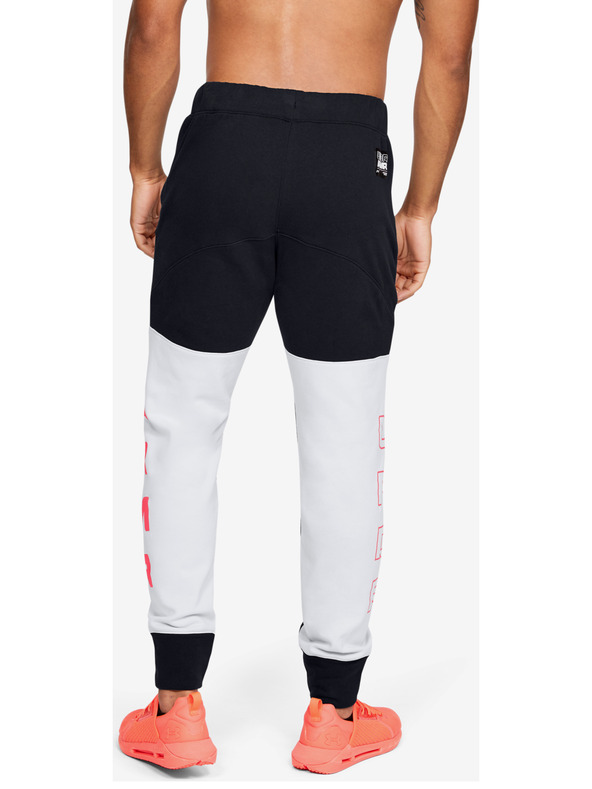 Under Armour Pánske tepláky Under Armour Moments Fleece Pant
